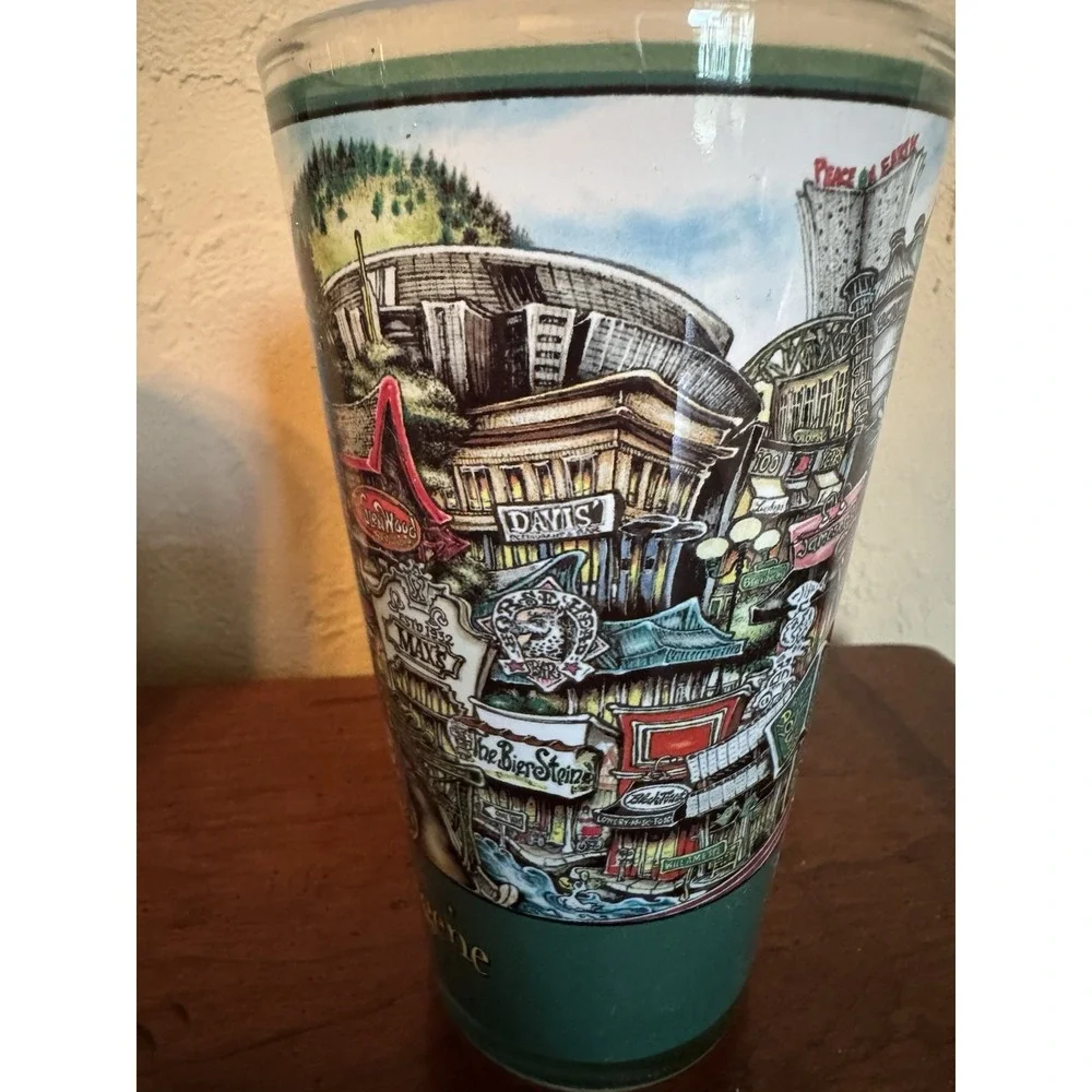 Pubs‎ of Eugene Oregon Pint Glasses 2011 Brian McKelvey Artist Signed Beer Glass